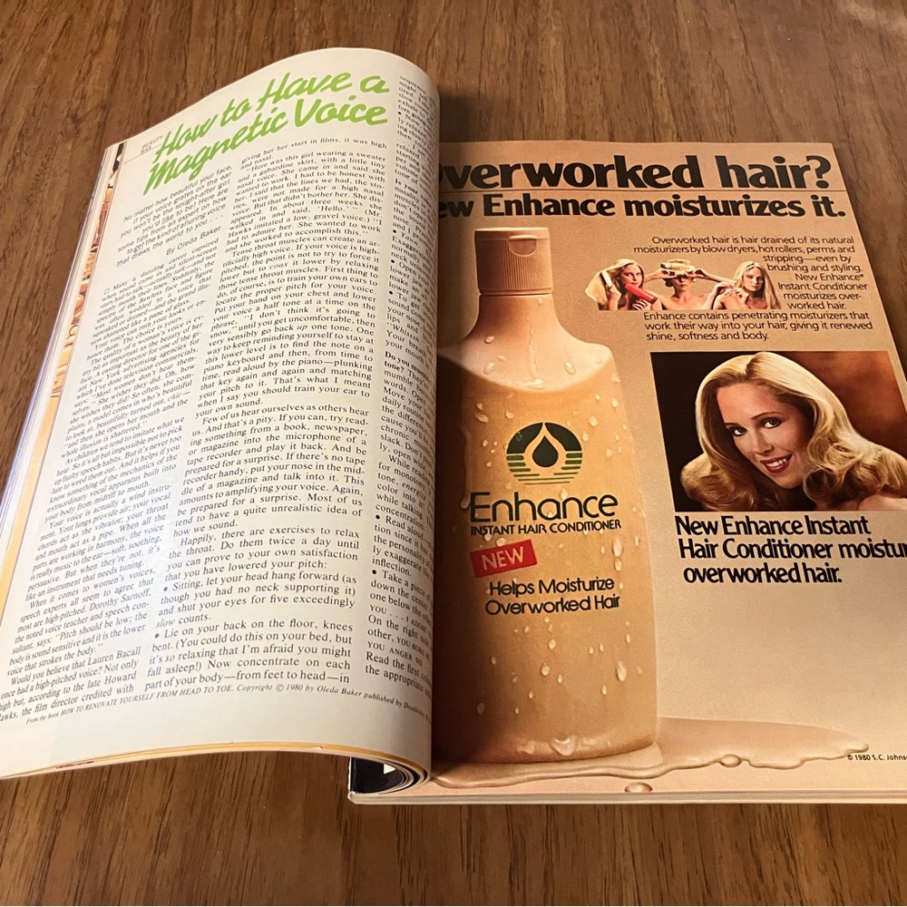 Cosmopolitan Magazine
October 1980 - Rene Russo
Cover - Picture 4 of 14